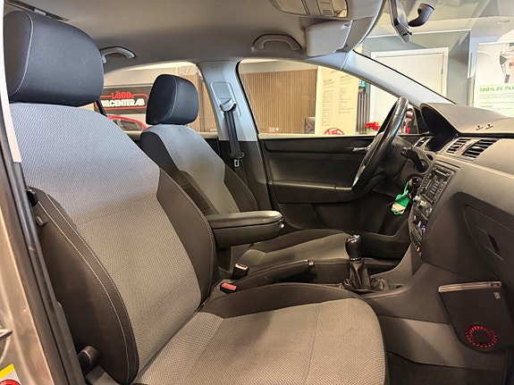 Skoda Rapid 22 of 22