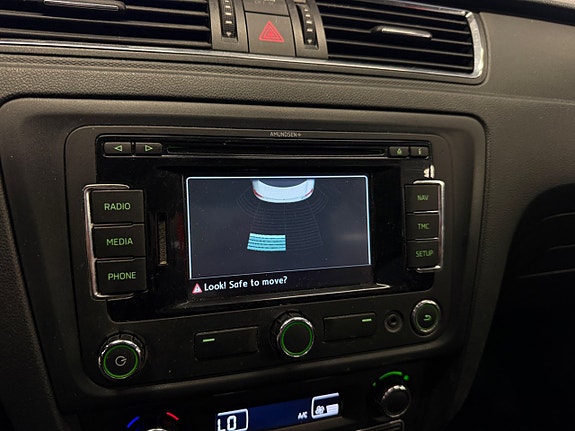 Skoda Rapid 15 of 22