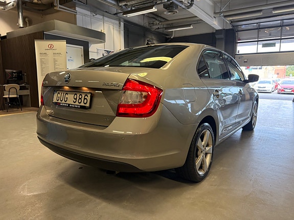 Skoda Rapid 5 of 22