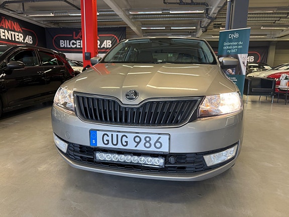 Skoda Rapid 3 of 22