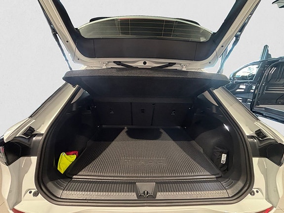 Volkswagen T-Roc 10 of 10