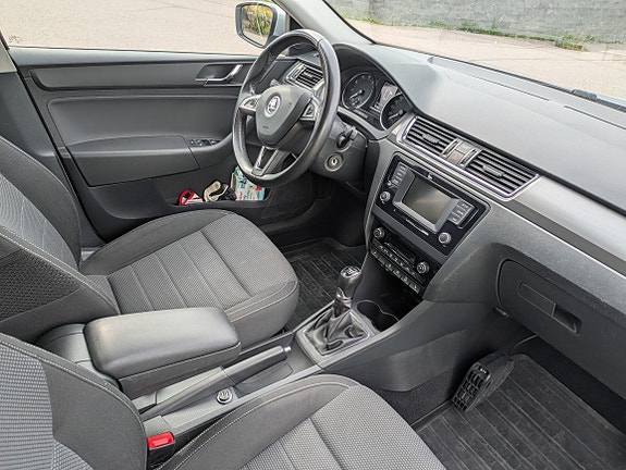 Skoda Rapid Spaceback 4 of 6