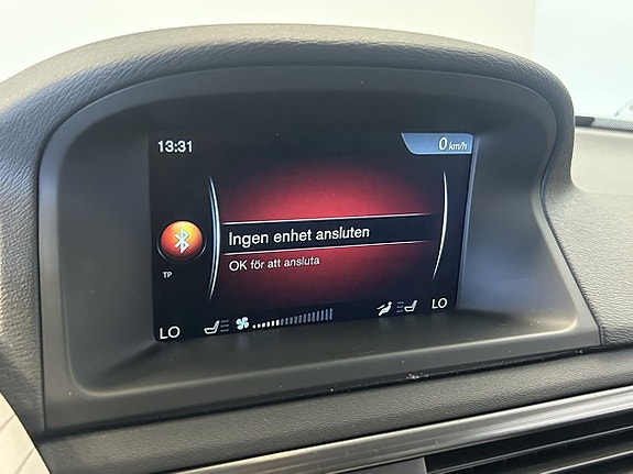 Volvo V70 21 of 24