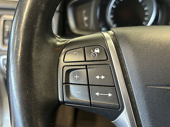 Volvo V70 15 of 22