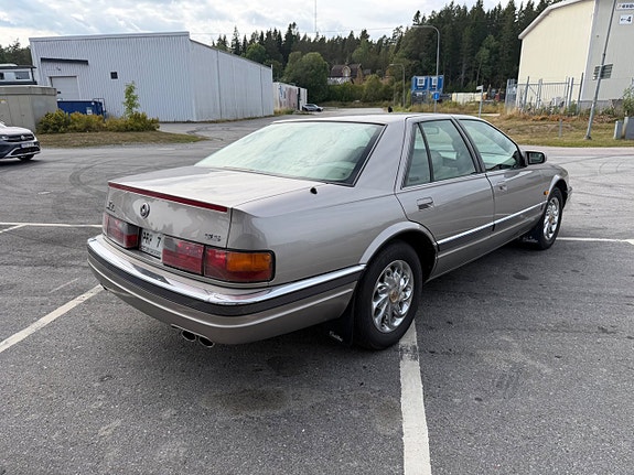 Cadillac Seville 5 of 16