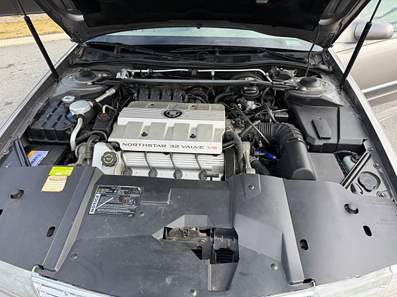 Cadillac Seville 13 of 16
