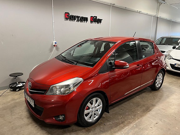 Toyota Yaris 13 of 20