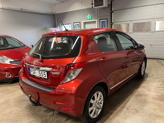 Toyota Yaris 14 of 20