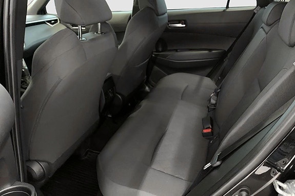 Toyota Corolla Cross 8 of 11