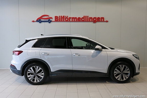 Audi Q4 e-tron 2 of 15