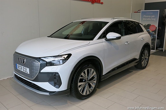 Audi Q4 e-tron 4 of 15