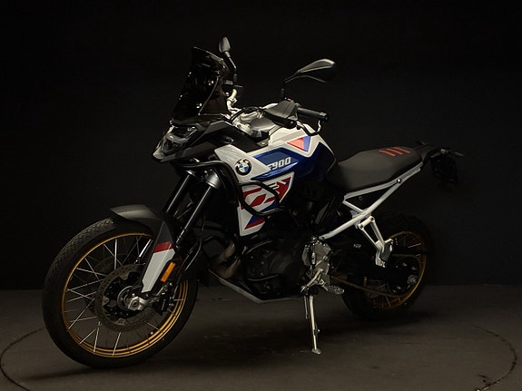 BMW F 900 GS 4 of 6