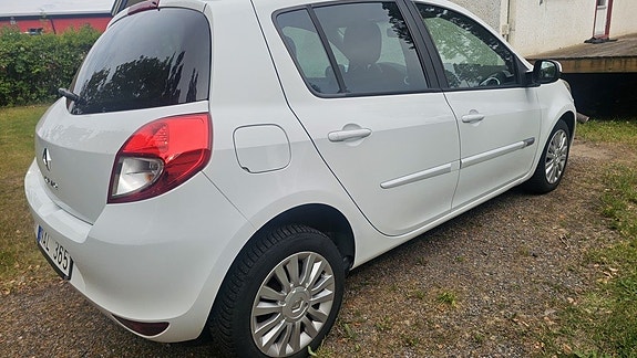 Renault Clio 3 of 11