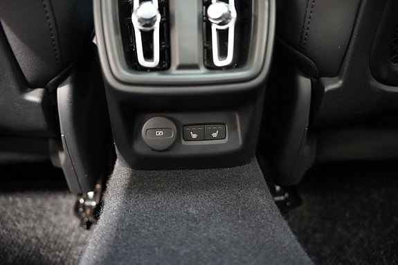 Polestar 2 25 of 30