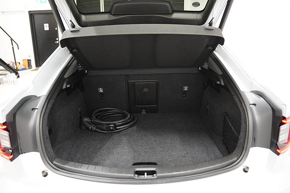 Polestar 2 28 of 30