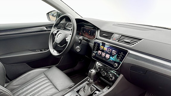 Skoda Superb 11 of 14