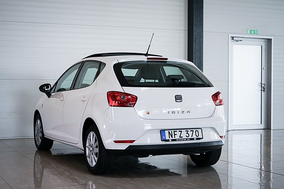 Seat Ibiza 5 of 30