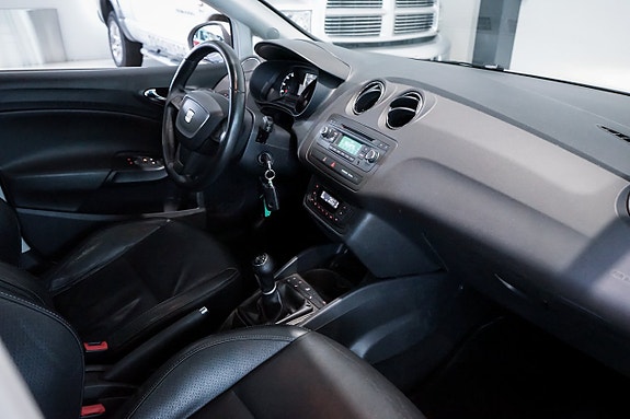 Seat Ibiza 24 of 30