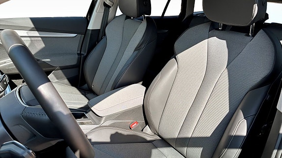 Skoda Enyaq 8 of 12