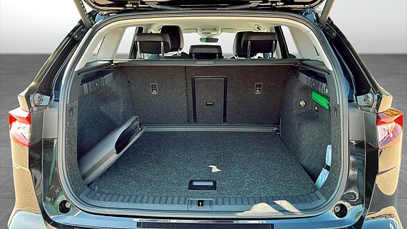 Skoda Enyaq 12 of 12