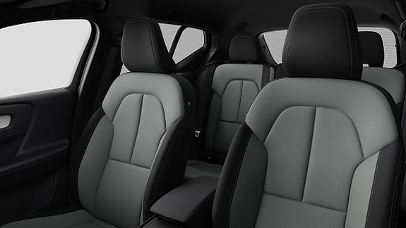 Volvo XC40 13 of 14