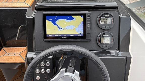 Finnmaster T6 - Yamaha F150 9 of 14