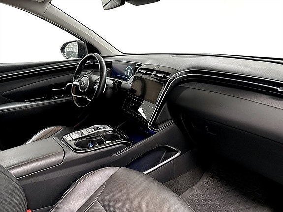 Hyundai Tucson 13 of 18