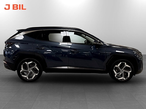Hyundai Tucson 15 of 18
