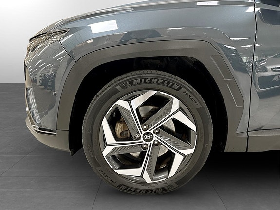 Hyundai Tucson 16 of 18