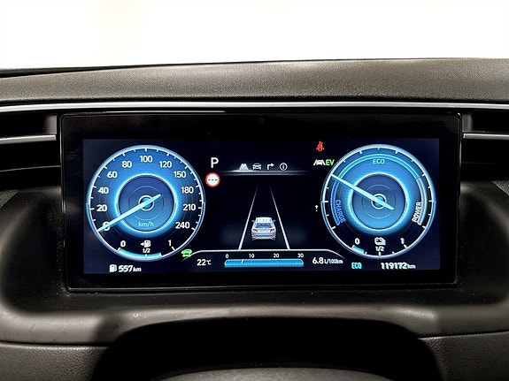 Hyundai Tucson 8 of 18