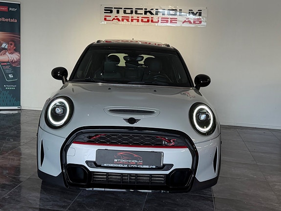 MINI Cooper S 4 of 21