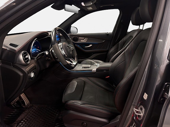 Mercedes-Benz GLC300 e 11 of 25