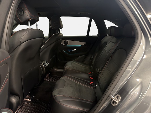 Mercedes-Benz GLC300 e 18 of 25