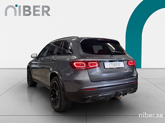 Mercedes-Benz GLC300 e 6 of 25