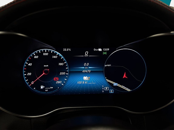 Mercedes-Benz GLC300 e 12 of 25