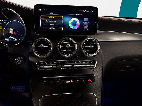 Mercedes-Benz GLC300 e 16 of 25