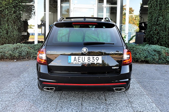 Skoda Octavia 5 of 16