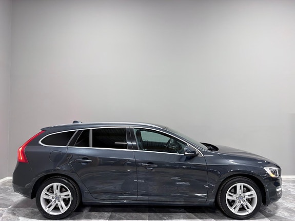 Volvo V60 9 of 27