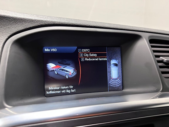 Volvo V60 18 of 27