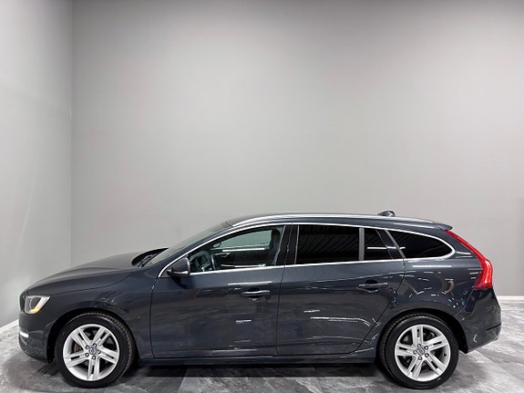 Volvo V60 5 of 27