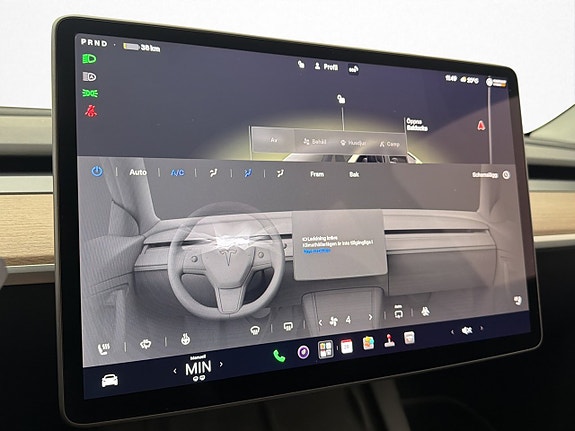 Tesla Model Y 29 of 30