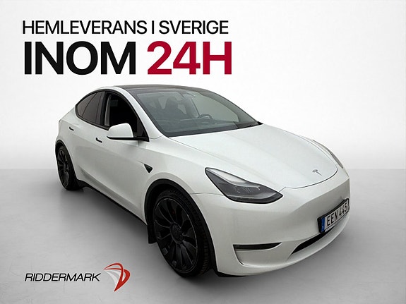 Tesla Model Y 4 of 30