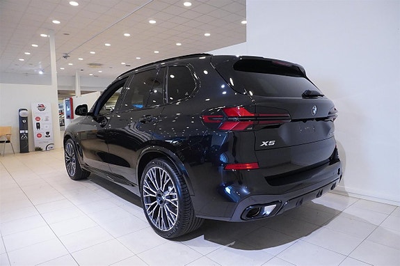 BMW X5 7 of 12