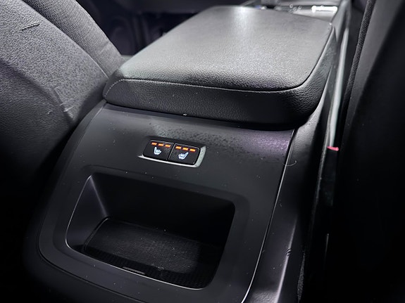 Volvo XC60 28 of 28