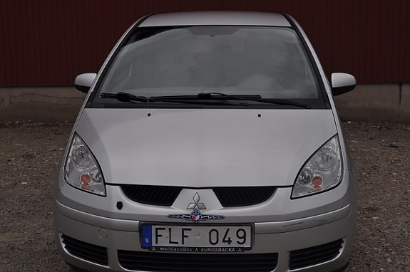 Mitsubishi Colt 5 of 13
