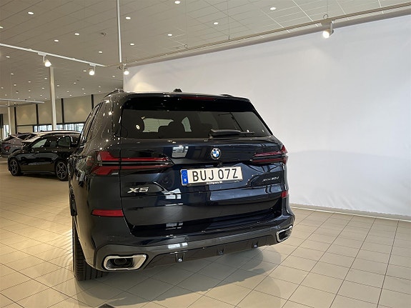 BMW X5 6 of 17