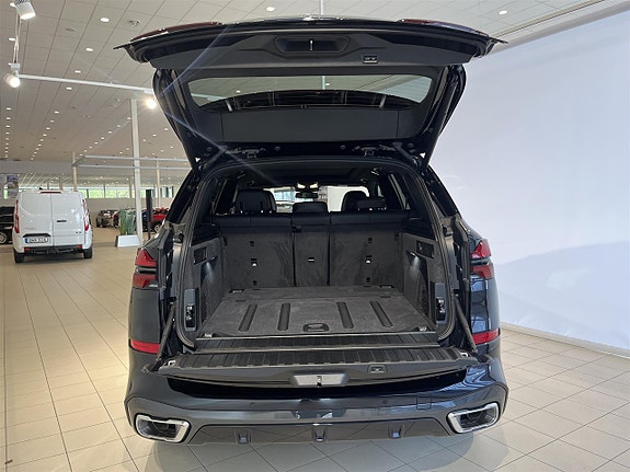 BMW X5 7 of 17