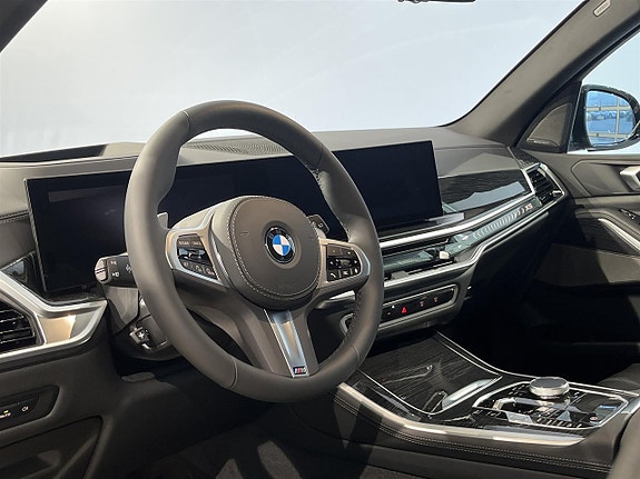 BMW X5 2 of 17