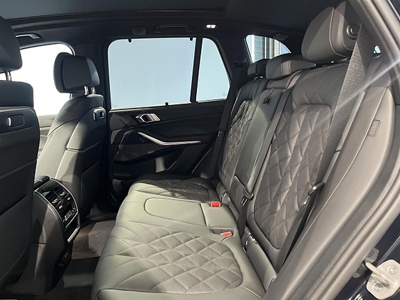 BMW X5 4 of 17