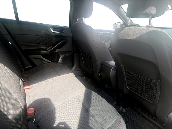Ford Focus 12 of 15